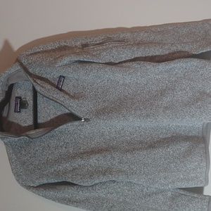 Patagonia grey quarter zip